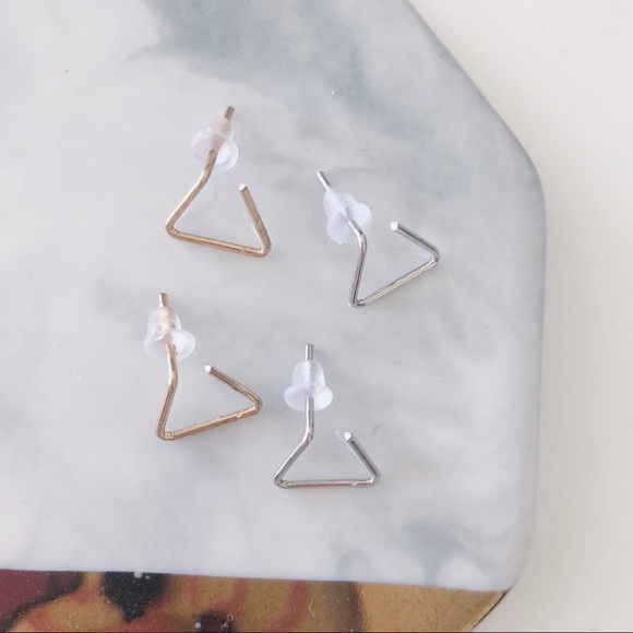2 Pairs - Chic Minimalist Triangle Stud Earrings - Picture 3 of 3